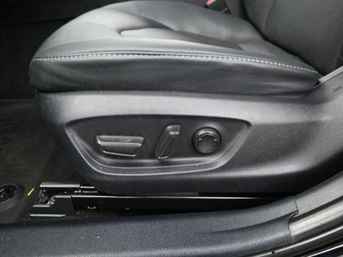 Used 2024 Toyota Camry XSE FWD image 12