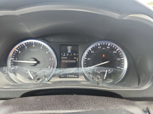 Used 2016 Toyota Highlander Limited w/ Driver Technology Package FWD image 13