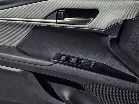 New 2026 Toyota Camry SE w/ Multimedia Upgrade Package image 17