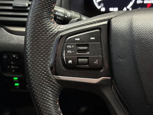 Used 2025 Honda Ridgeline TrailSport image 25