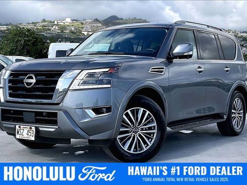 Used 2023 Nissan Armada SL w/ Captain's Chairs Package RWD image 1