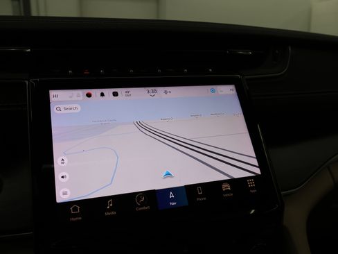 Used 2023 Jeep Grand Cherokee Limited image 53