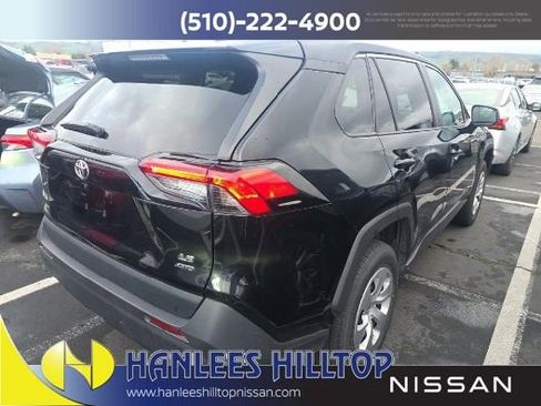 Used 2024 Toyota RAV4 LE image 4