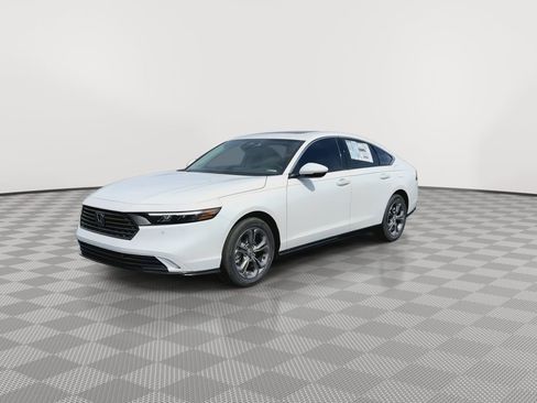 New 2026 Honda Accord EX-L image 4