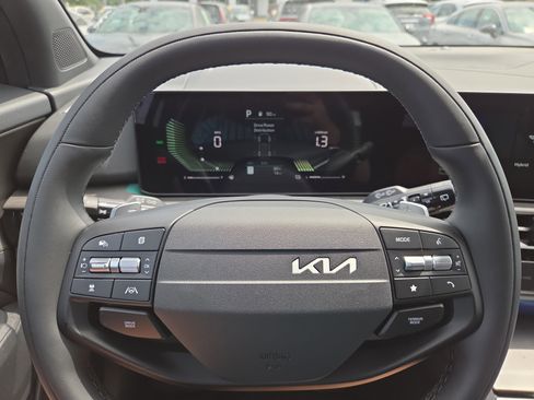 New 2026 Kia Sportage X-Line image 9