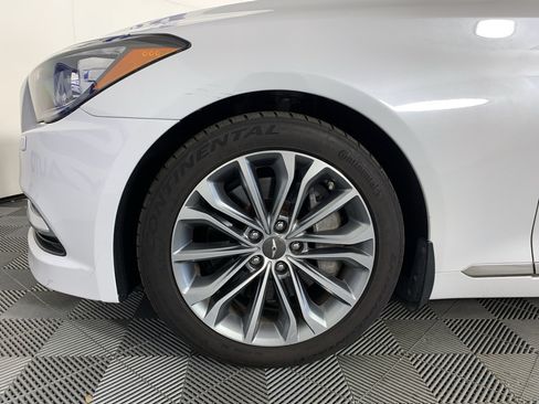 Used 2017 Genesis G80 3.8 AWD/4WD image 11