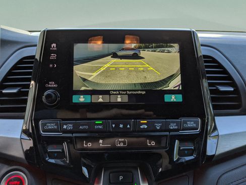 Used 2023 Honda Odyssey Sport image 25