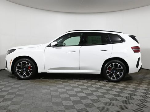 New 2026 BMW X3 xDrive30 w/ M Sport Package image 2