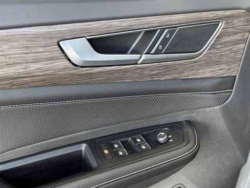 New 2025 Volkswagen Atlas SEL AWD/4WD image 21