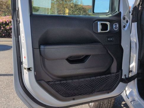 Certified 2023 Jeep Wrangler Unlimited Sahara image 13