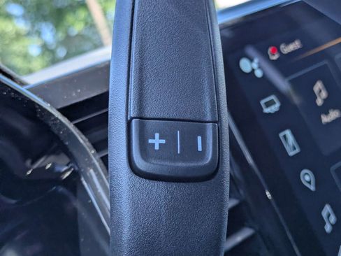 New 2026 Chevrolet Silverado 1500 LT w/ Z71 Off-Road Package AWD/4WD image 18
