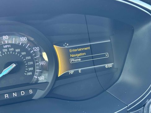 Used 2018 Ford Fusion SE w/ Fusion SE Technology Package FWD image 92