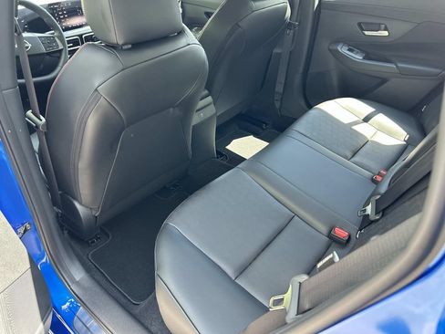 New 2026 Nissan Sentra SR w/ SR Premium Package FWD image 18