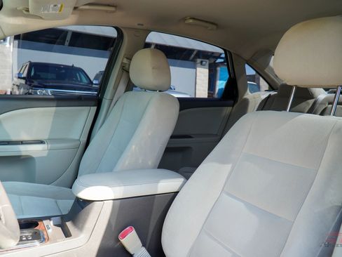 Used 2008 Ford Taurus SEL image 12