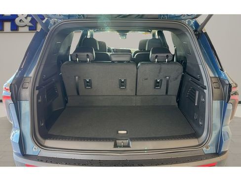 New 2026 Chevrolet Traverse LT image 18