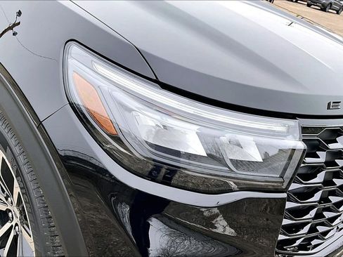 New 2026 Ford Explorer ST-Line AWD/4WD image 34