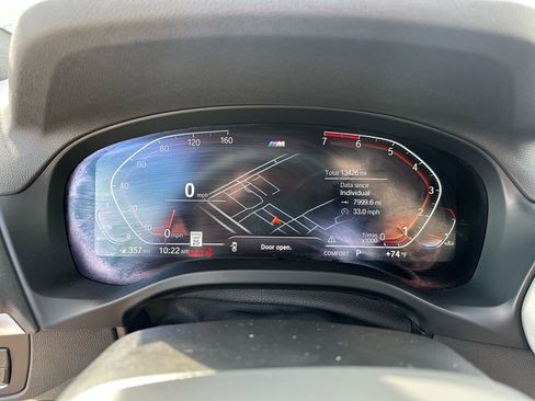 Certified 2025 BMW X4 xDrive30i image 17