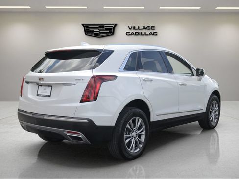 Certified 2023 Cadillac XT5 Premium Luxury FWD image 5