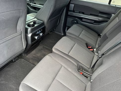 Used 2018 Ford Expedition Max XL image 12