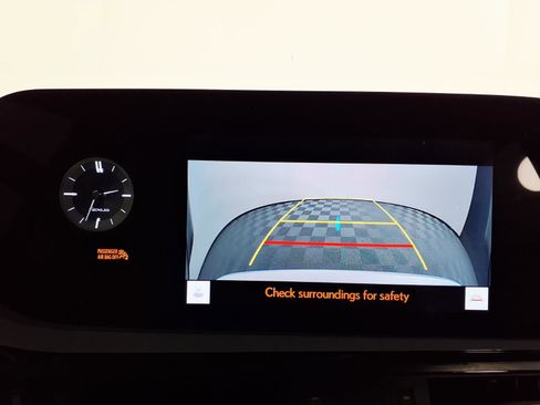 Used 2024 Lexus ES 350 w/ Premium Package image 19