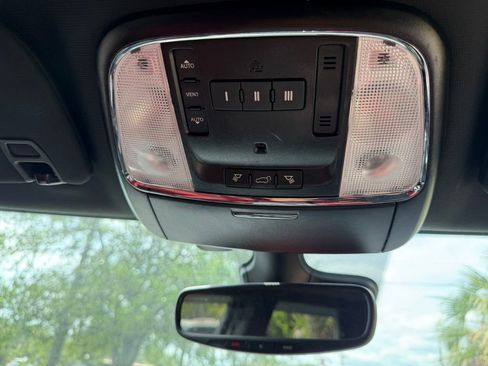 Used 2020 Dodge Durango R/T w/ Technology Group image 19