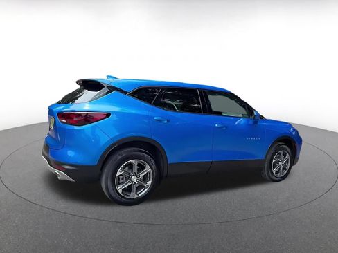 Used 2025 Chevrolet Blazer LT FWD image 15