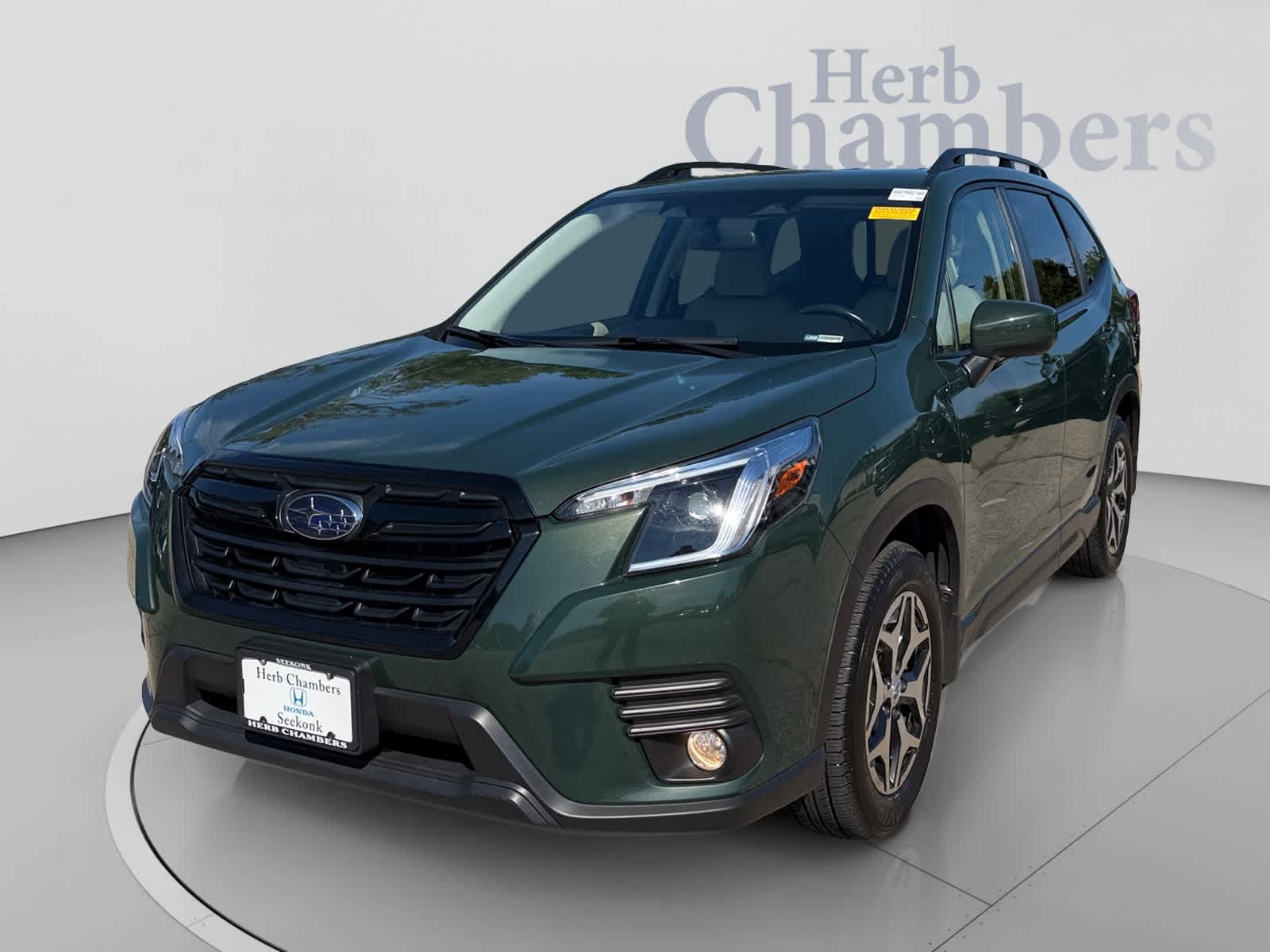 Used 2023 Subaru Forester Premium AWD/4WD image 4