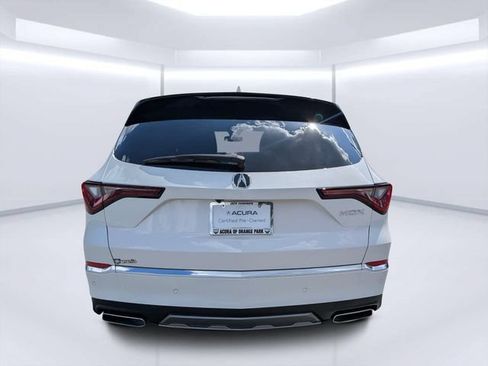Certified 2026 Acura MDX FWD w/ Technology Package image 4
