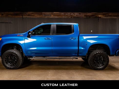 Used 2023 Chevrolet Silverado 1500 RST image 6