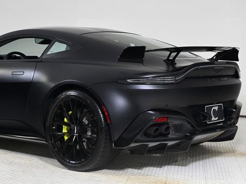 Used 2023 Aston Martin V8 Vantage image 9
