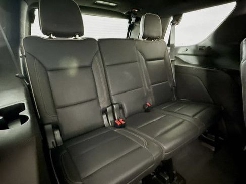 Used 2021 Chevrolet Tahoe Premier w/ Premium Package AWD/4WD image 29