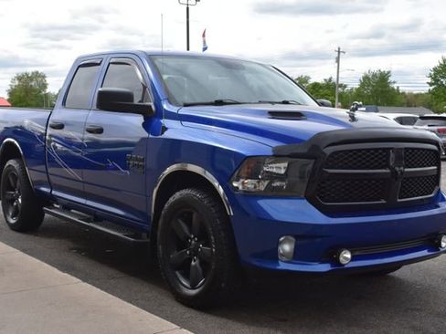 Used 2019 RAM 1500 Express w/ Wheel & Sound Group AWD/4WD image 9
