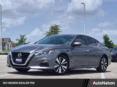 Used 2021 Nissan Altima 2.5 SV