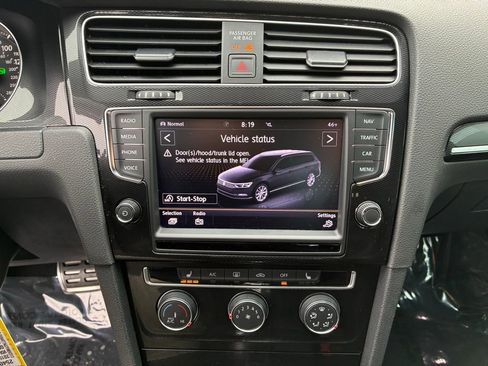 Used 2015 Volkswagen GTI S image 19