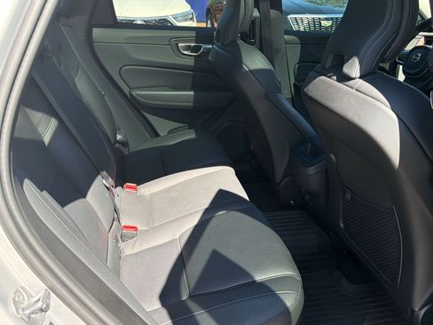 Used 2024 Volvo XC60 B5 Plus w/ Protection Package Premier AWD/4WD image 28