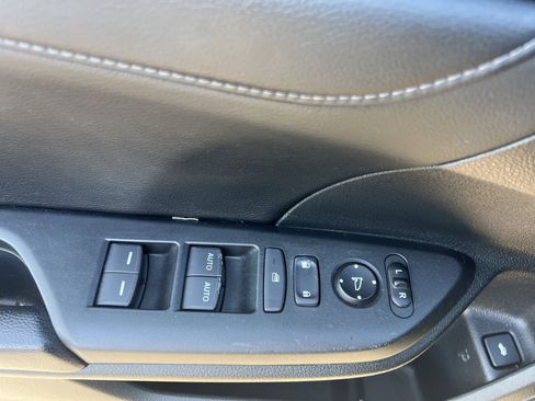 Used 2016 Honda Civic Touring image 21