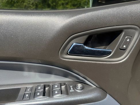 Used 2015 Chevrolet Colorado Z71 RWD image 20