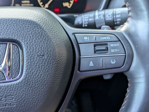Used 2025 Honda CR-V Sport-L image 11