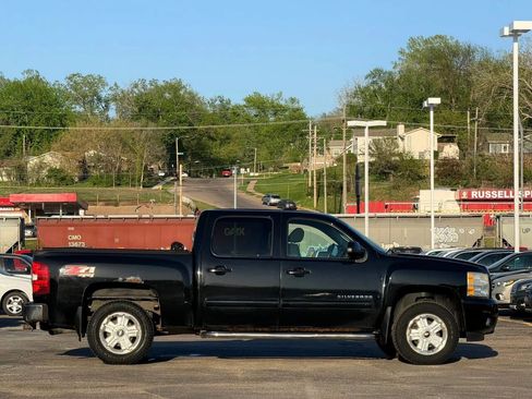 Used 2011 Chevrolet Silverado 1500 LT w/ All-Star Edition AWD/4WD image 5