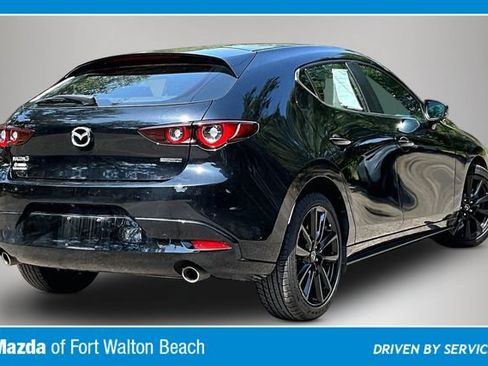 Used 2024 MAZDA MAZDA3 s FWD image 5