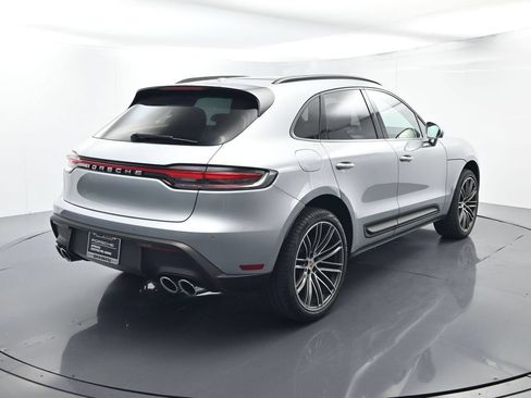 Certified 2026 Porsche Macan AWD/4WD image 14
