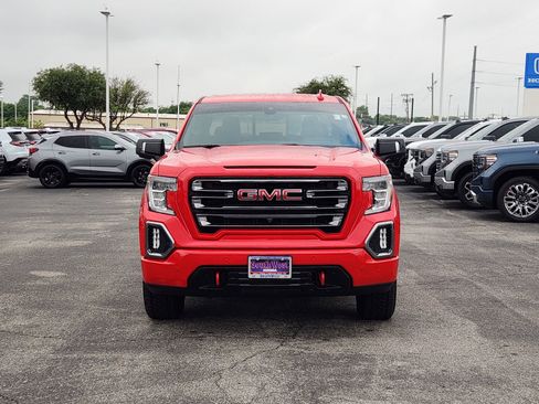 Used 2021 GMC Sierra 1500 AT4 w/ AT4 Premium Package AWD/4WD image 6