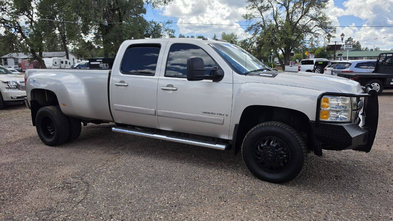 Used 2008 Chevrolet Silverado 3500 LTZ AWD/4WD image 1