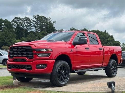 New 2026 RAM 2500 Tradesman AWD/4WD image 3