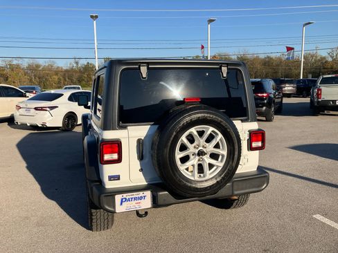 Used 2020 Jeep Wrangler Unlimited Sport S image 6