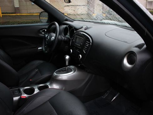 Used 2012 Nissan Juke SL image 34