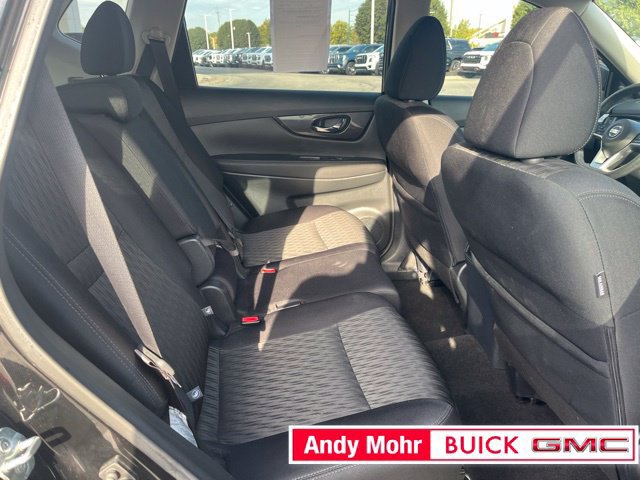 Used 2018 Nissan Rogue S AWD/4WD image 37