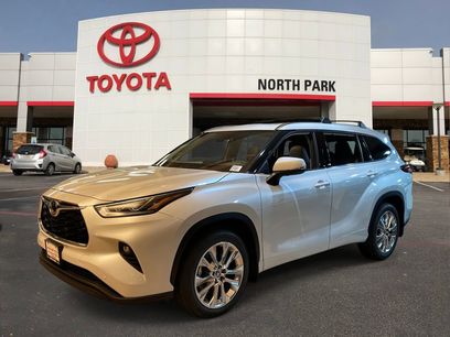 New 2026 Toyota Highlander Limited
