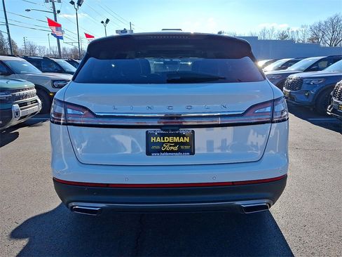 Used 2022 Lincoln Nautilus Reserve w/ Cargo Utility Package image 6