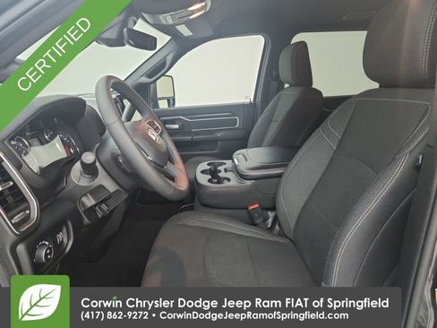 Certified 2026 RAM 2500 Big Horn AWD/4WD image 18